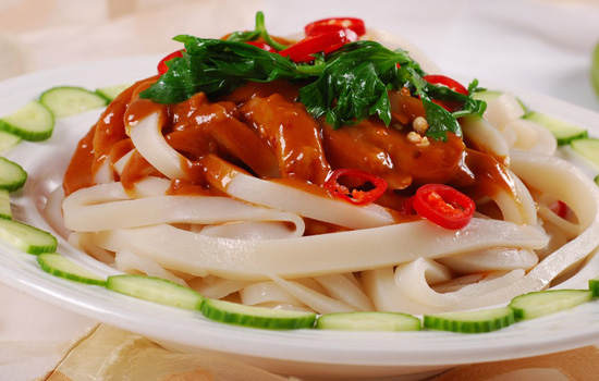 小项目,大收益,创业无忧---勾魂凉皮加盟